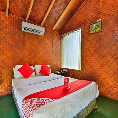 Oyo 14372 Varty'S Hillside Huts Hotel Nerul  Ngoại thất bức ảnh